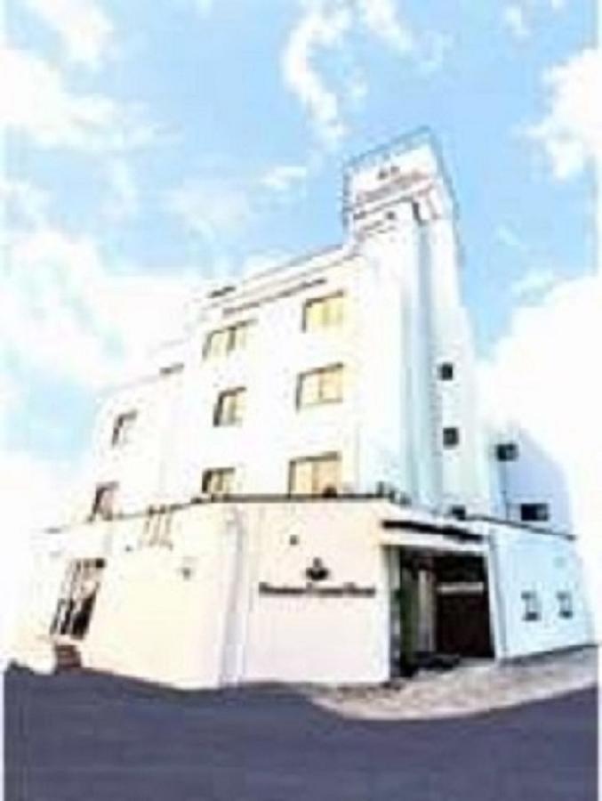 Hirakata Crystal Hotel Luaran gambar